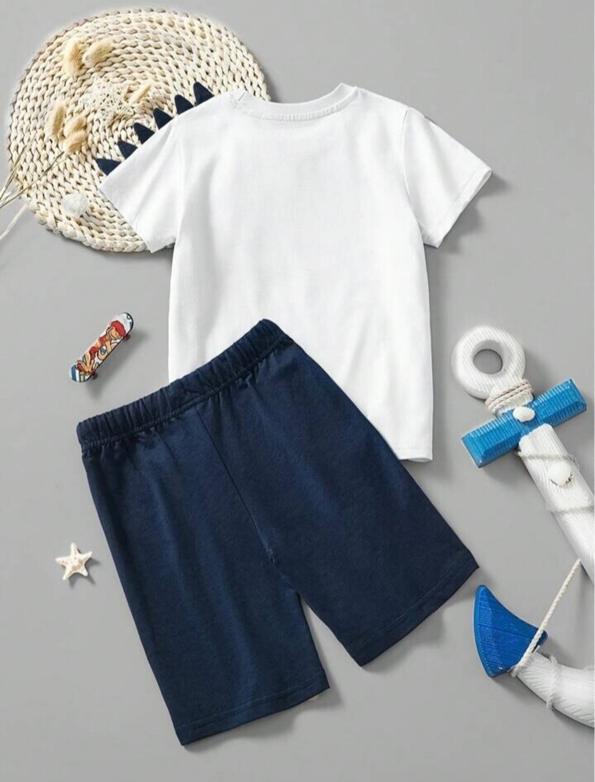 Conjunto de dos piezas para niño - 16