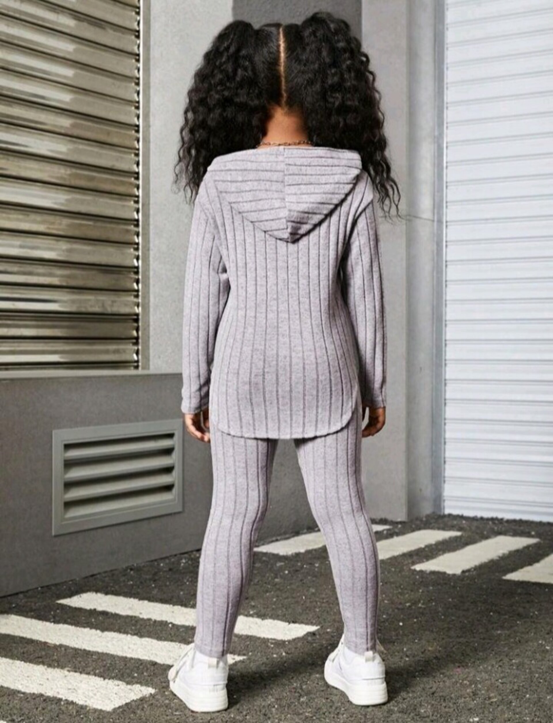 conjunto de camiseta y leggings para niña - 3