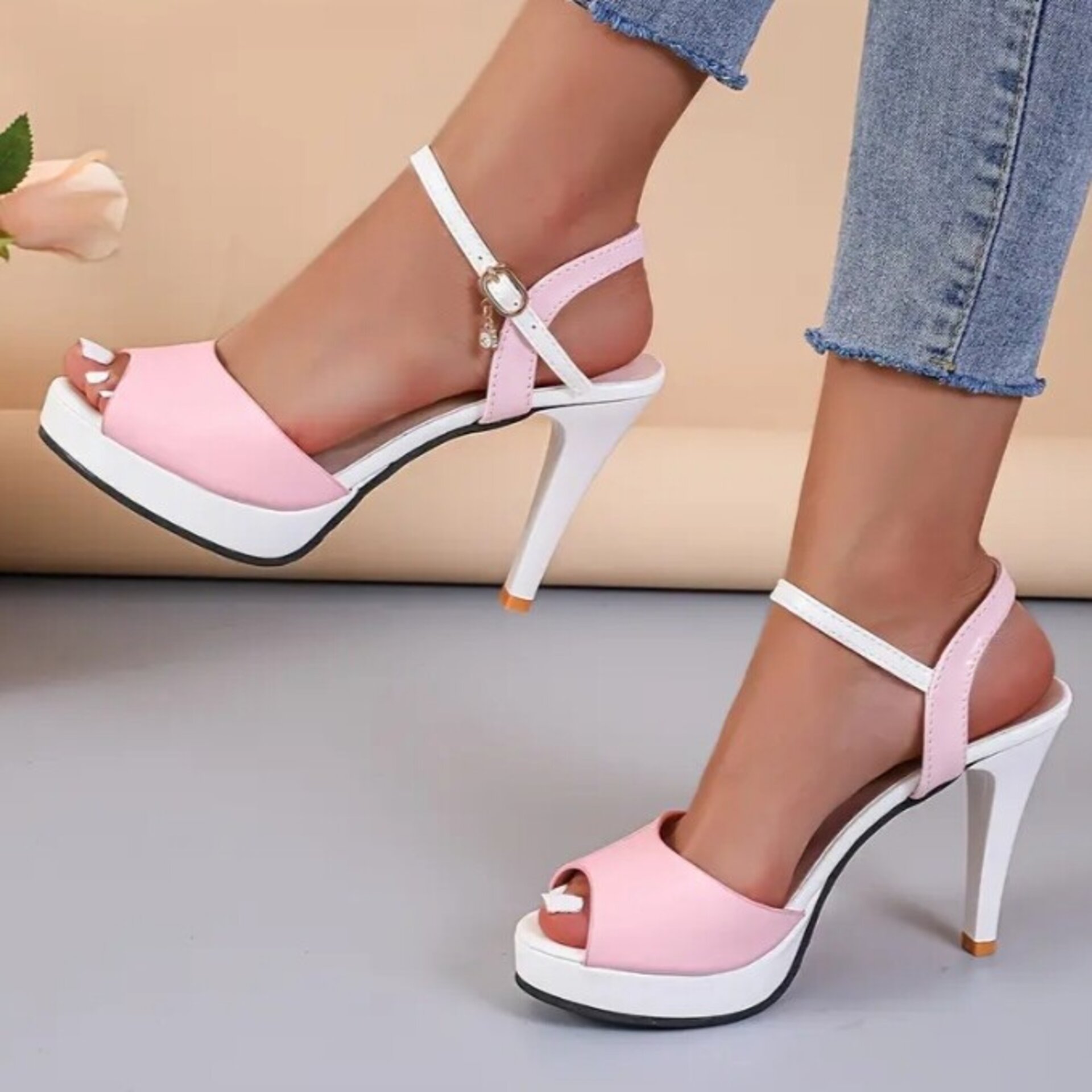 sandalias de tacon de aguja - 4