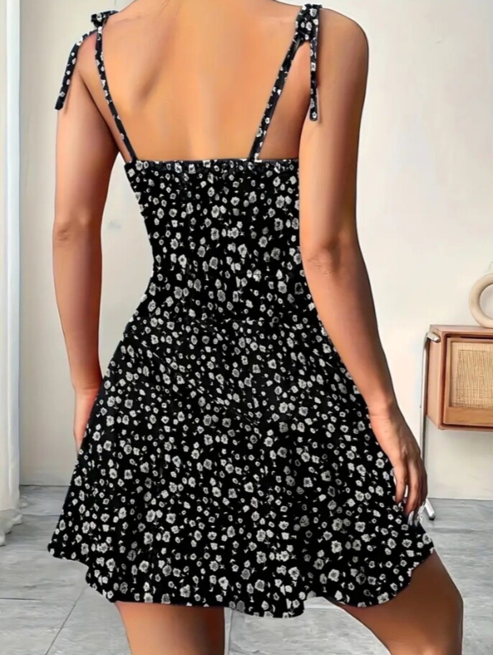 vestido de tirantes con estampado - 6