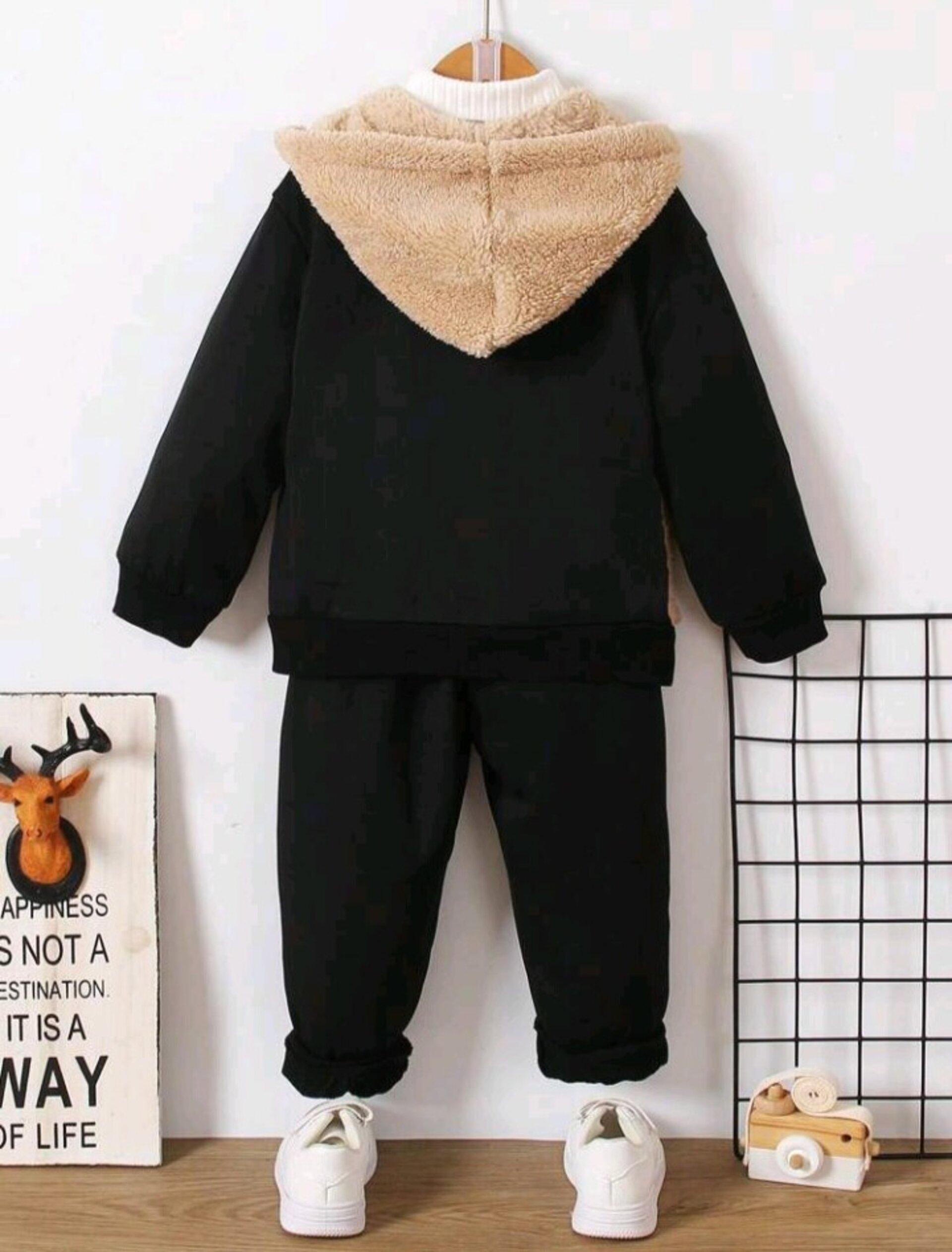 conjunto de dos piezas de chandal para niño - 2