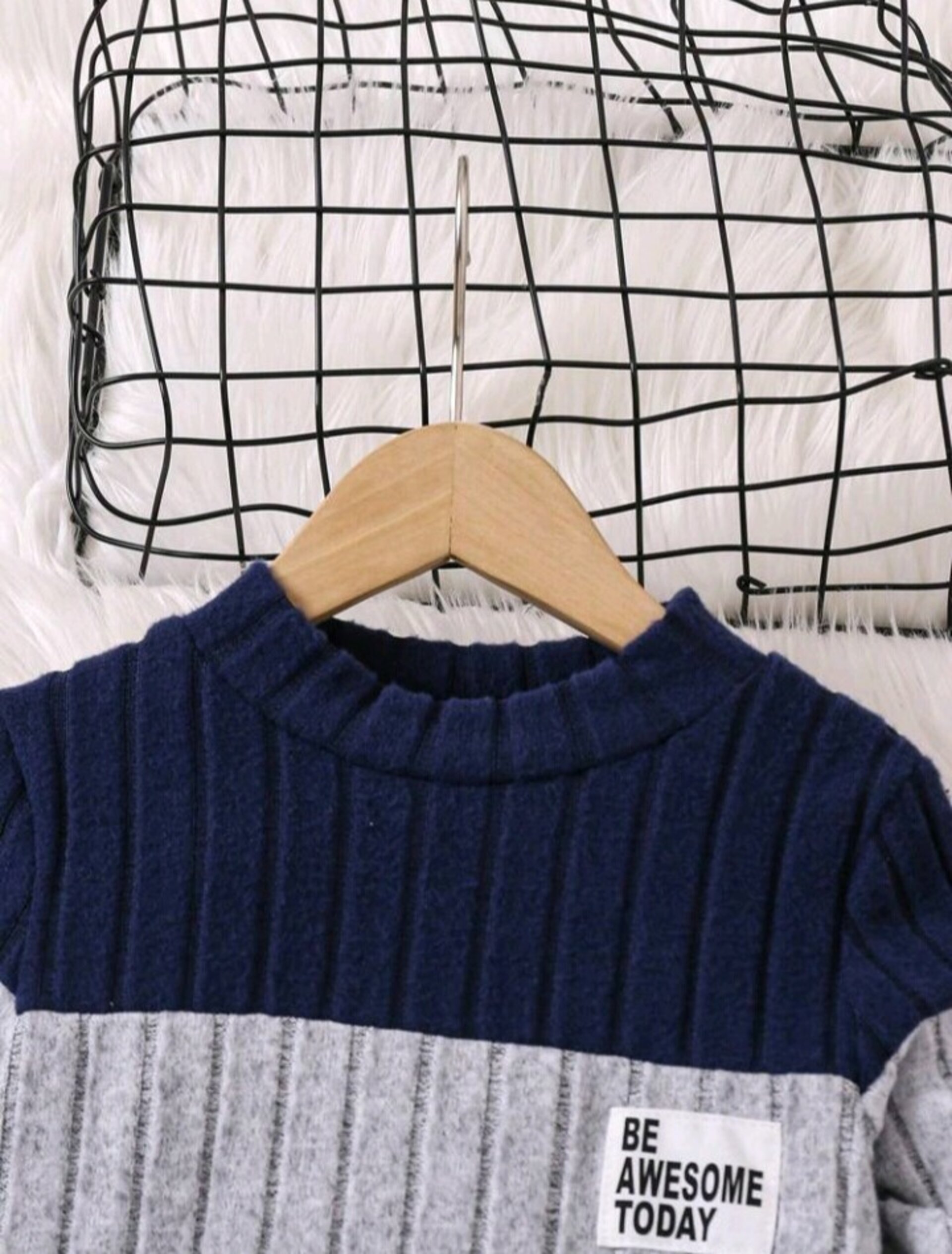 conjunto casual de sudadera y pantalon para niño - 3