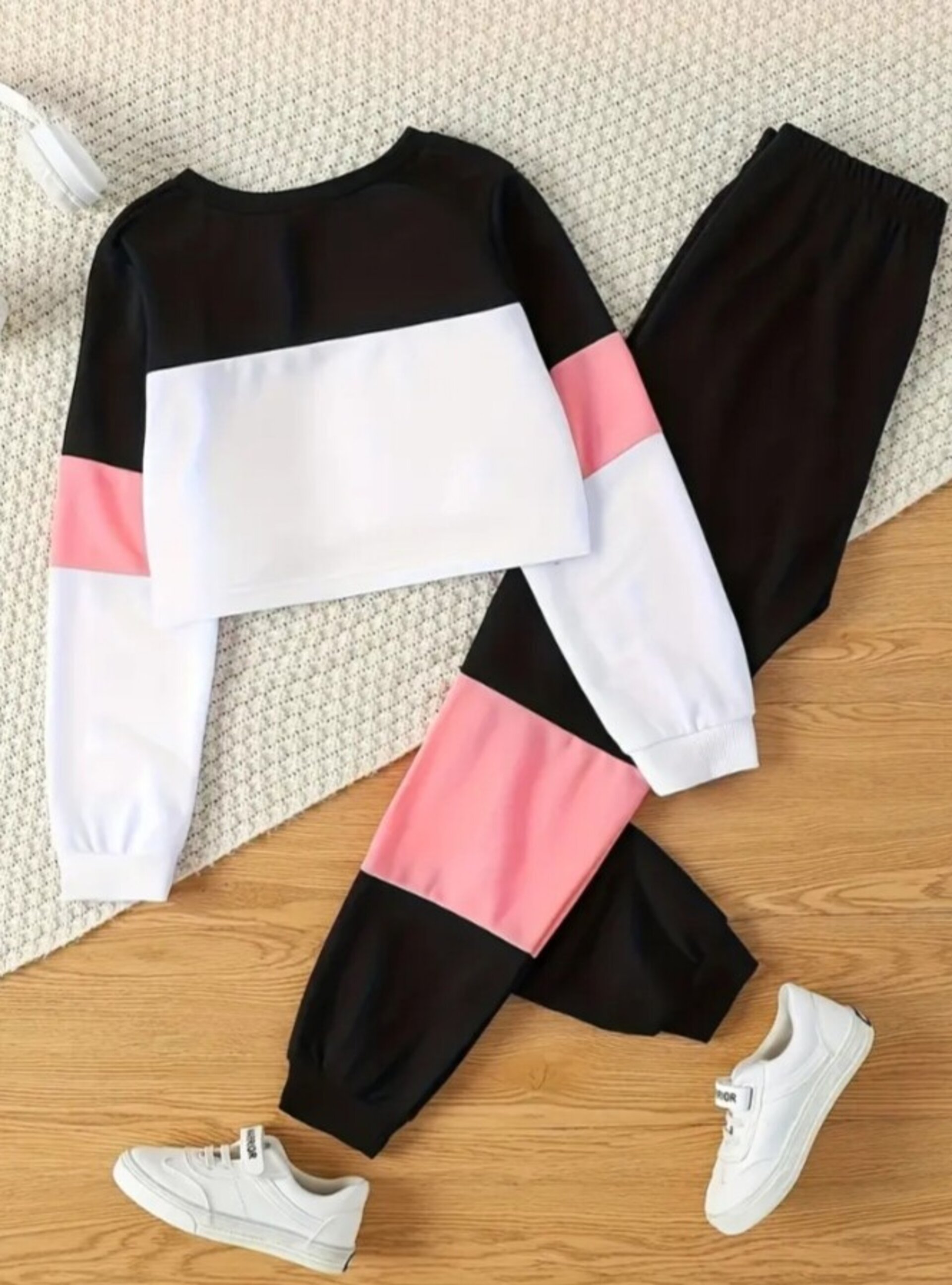 conjunto de chandal niña - 2
