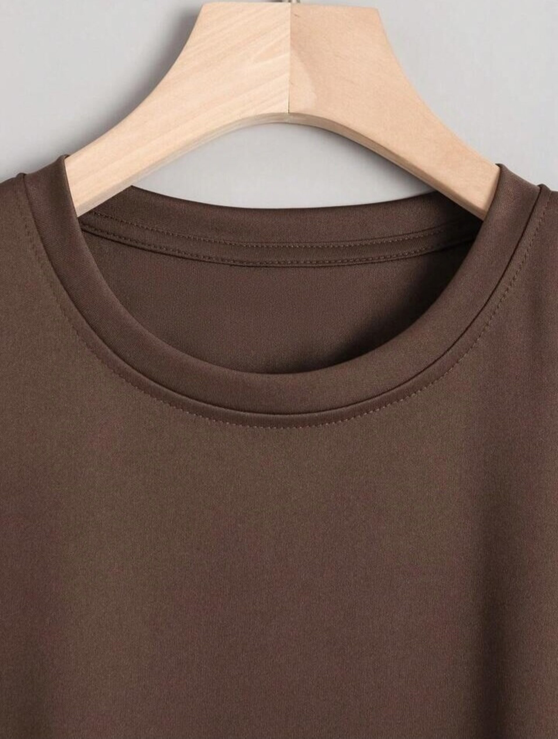 Camiseta con estampado de hombre - 4