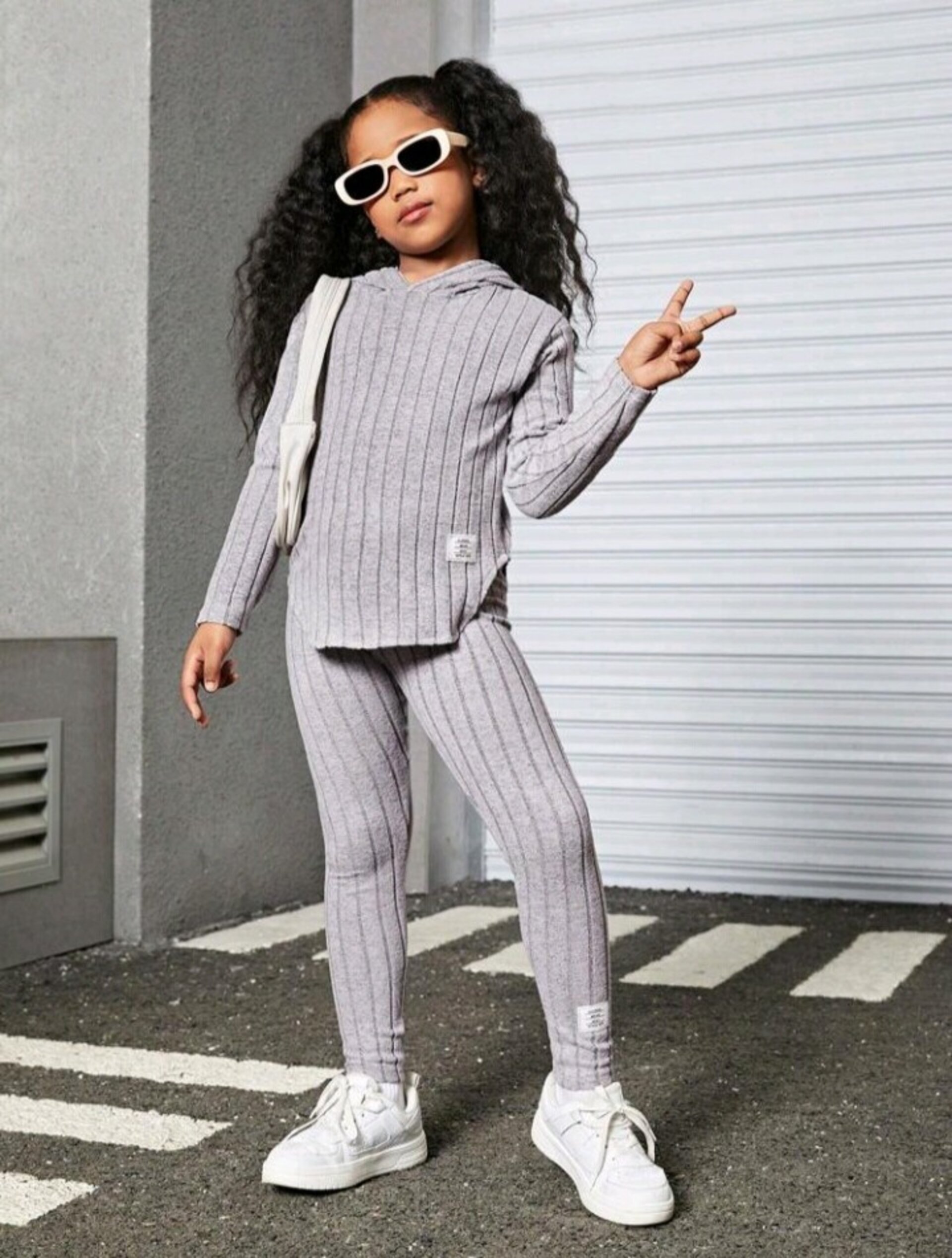 conjunto de camiseta y leggings para niña - 2