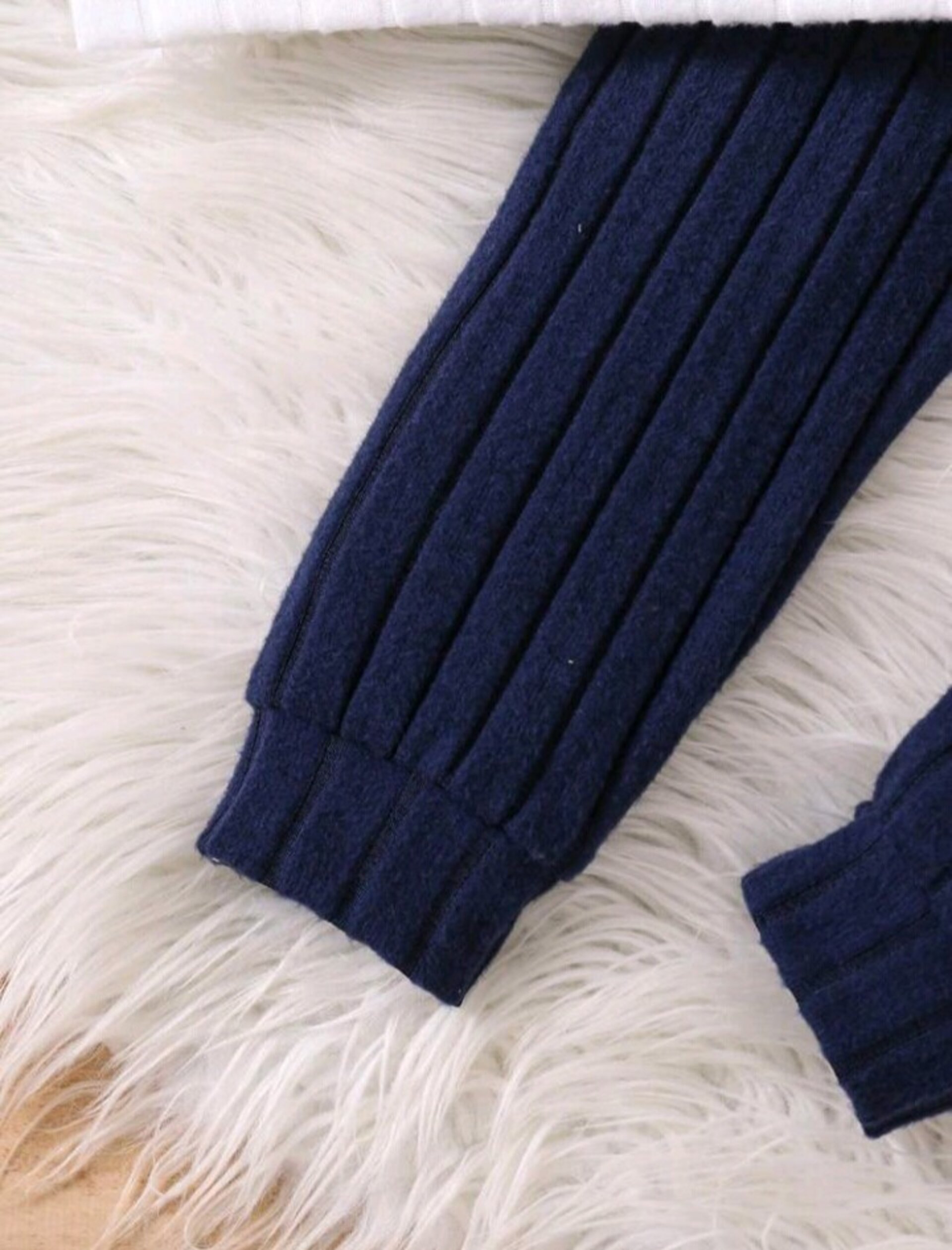 conjunto casual de sudadera y pantalon para niño - 5