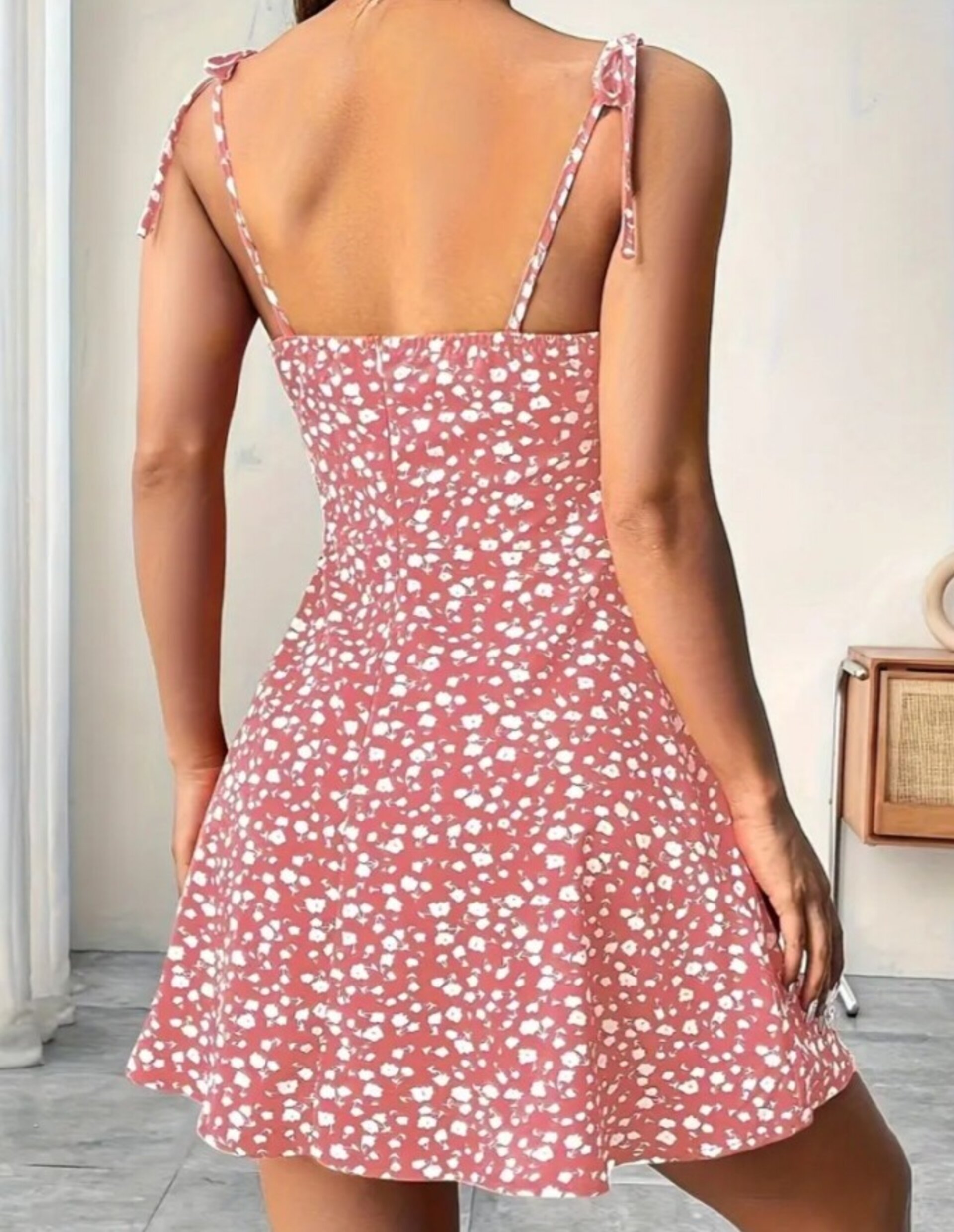 vestido de tirantes con estampado - 8