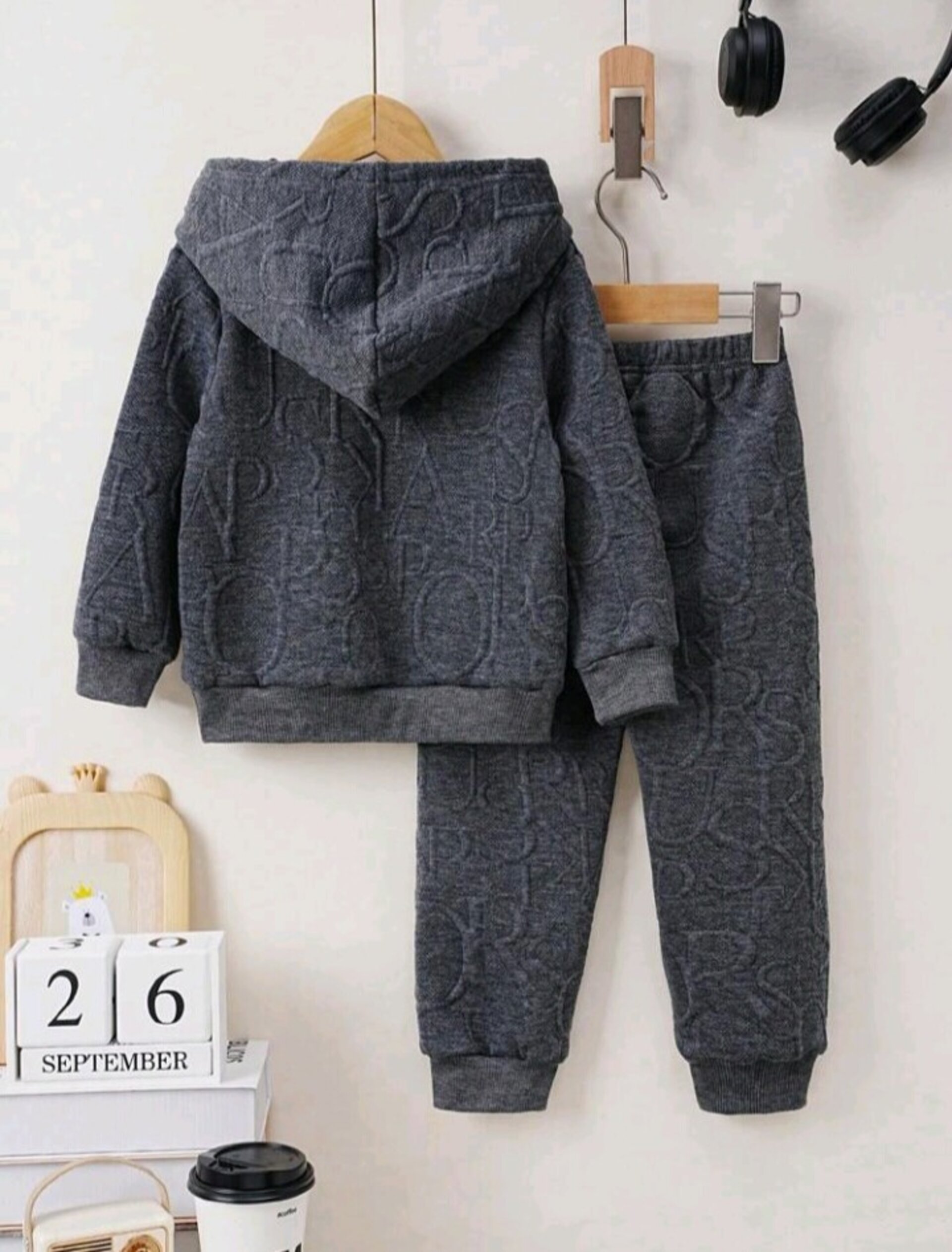 Conjunto de 2 piezas, chandal para niño. - 8